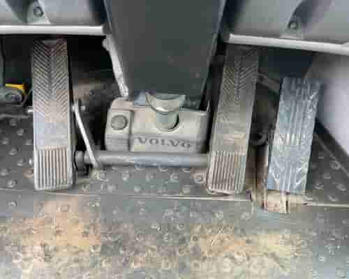 Pá carregadeira  Volvo L180 21/21