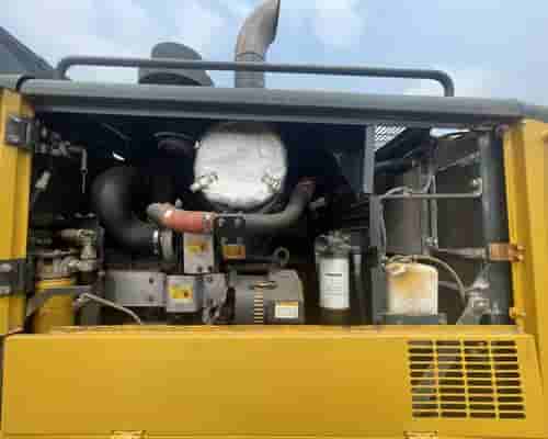 Motoniveladora Komatsu GD655 13/13