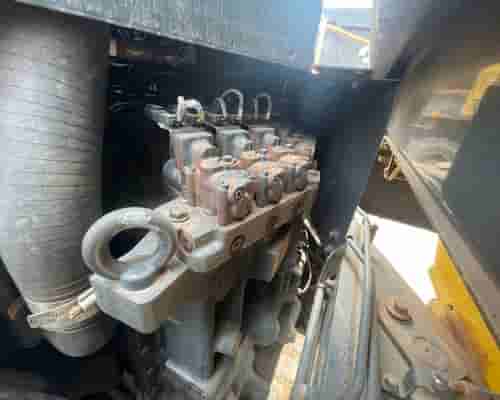 Motoniveladora Komatsu GD655 13/13