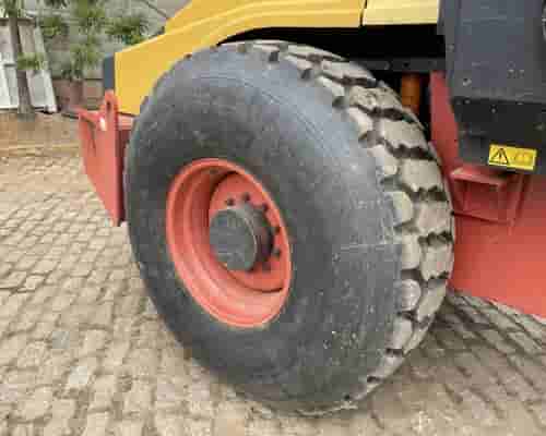 Rolo compactador Dynapac Rolo CA 250 13/13