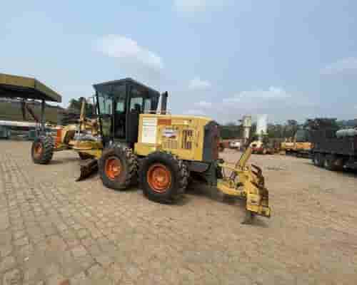 Motoniveladora Komatsu GD555 13/13