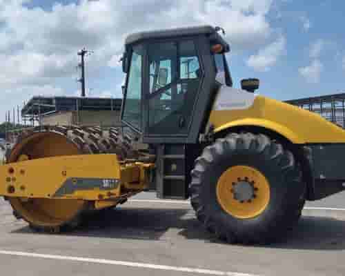 Rolo compactador Volvo SD105DX 15/15