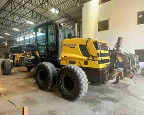 Motoniveladora New Holland RG170 21/21