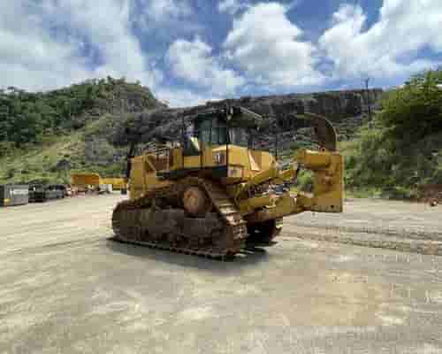 Trator de Esteiras Caterpillar D8T 21/21