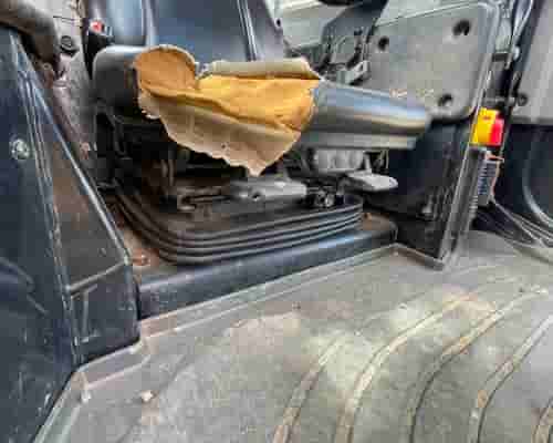 Trator de Esteiras Caterpillar D8T 21/21
