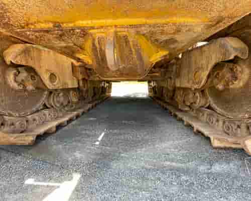 Trator de Esteiras Caterpillar D8T 21/21