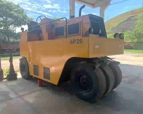 Rolo compactador Muller AP 26 10/10