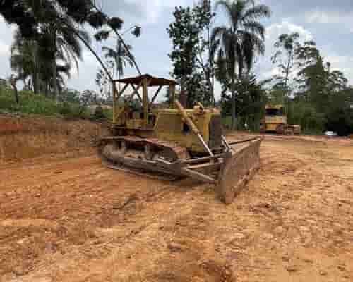 Trator de Esteiras Caterpillar D6C 76/76