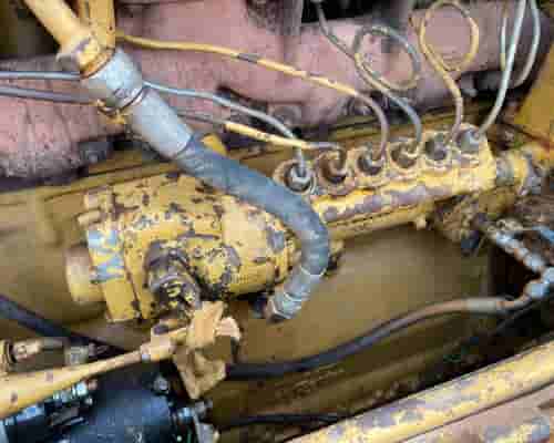 Trator de Esteiras Caterpillar D6C 76/76