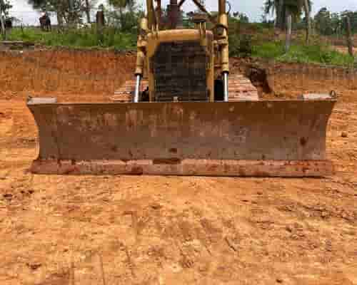 Trator de Esteiras Caterpillar D6C 76/76