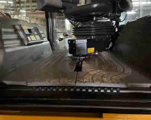 Rolo compactador Caterpillar CB7 23/23
