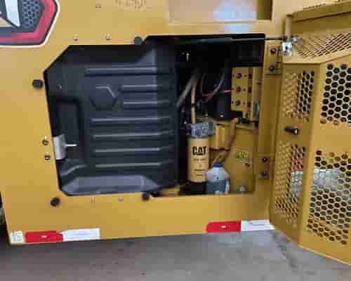 Rolo compactador Caterpillar CB7 23/23