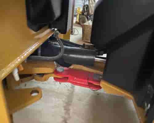 Rolo compactador Caterpillar CB7 23/23