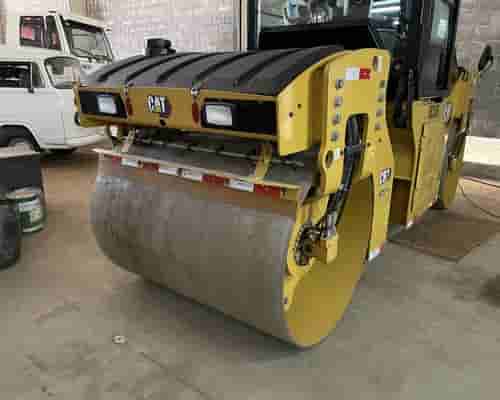 Rolo compactador Caterpillar CB7 23/23