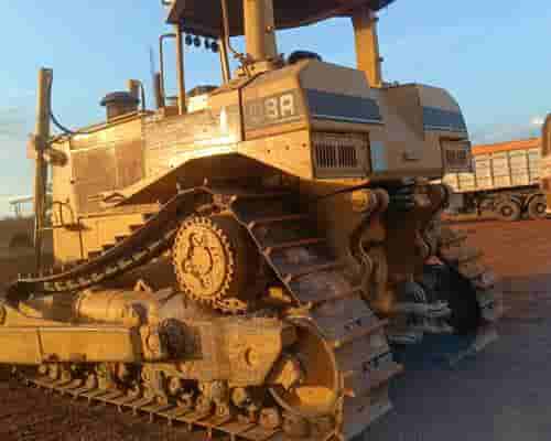 Trator de Esteiras Caterpillar D8R 02/02