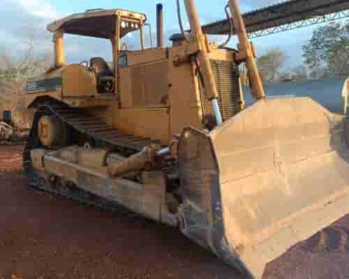 Trator de Esteiras Caterpillar D8R 02/02