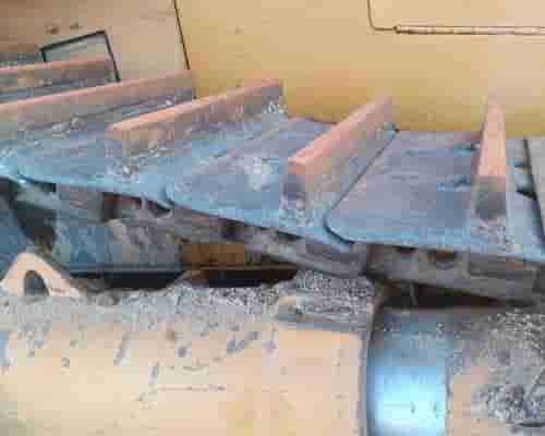 Trator de Esteiras Caterpillar D8R 02/02