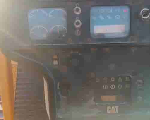 Trator de Esteiras Caterpillar D8R 02/02