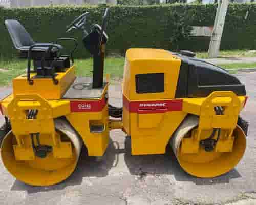 Rolo compactador Dynapac CC142 97/97