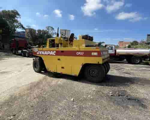 Rolo compactador Dynapac CP27 84/84