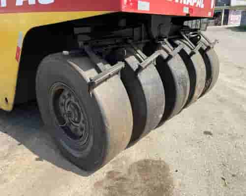Rolo compactador Dynapac CP27 84/84