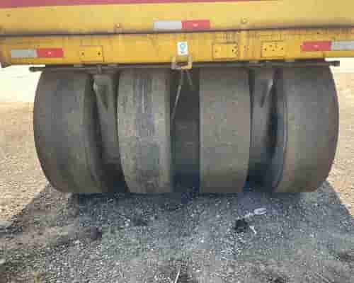 Rolo compactador Dynapac CP27 84/84