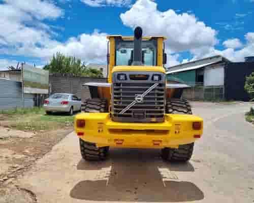 Pá carregadeira  Volvo L110F 13/13
