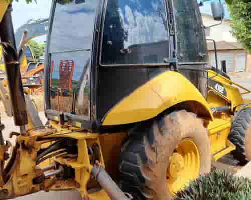 Retroescavadeira Caterpillar 416E 14/14