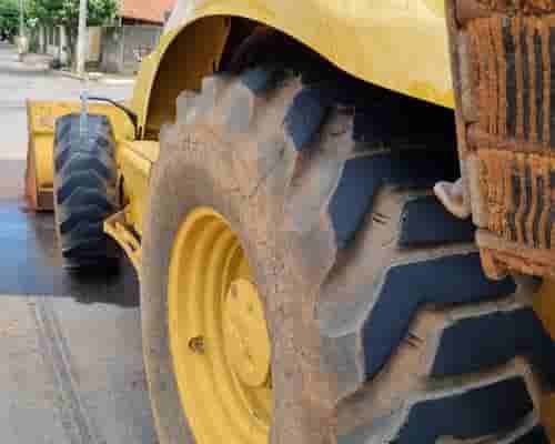 Retroescavadeira Caterpillar 416E 14/14