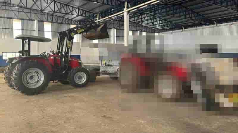 Trator agrícola Massey Ferguson 5710 2024