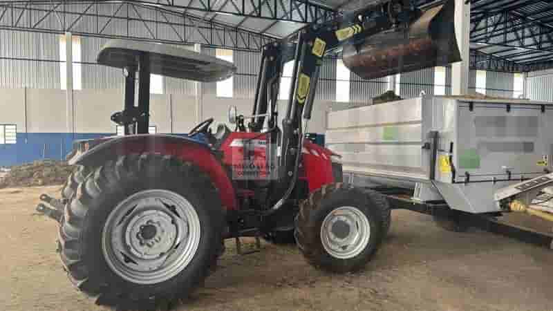 Trator agrícola Massey Ferguson 5710 2024