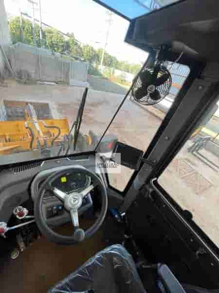 Pá Carregadeira Hedesa ZL 826 2022