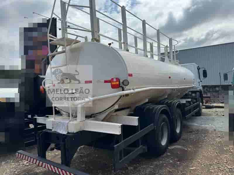 Plantadeira Volkswagen 31330 2021