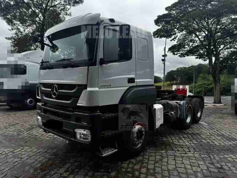 Caminhão Mercedes Benz Axor 3344 S 6x4 2021