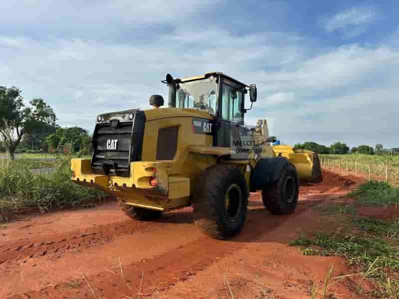 Pá Carregadeira Caterpillar 938 K 2020