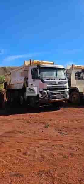 Plantadeira Volvo FM 500 2020