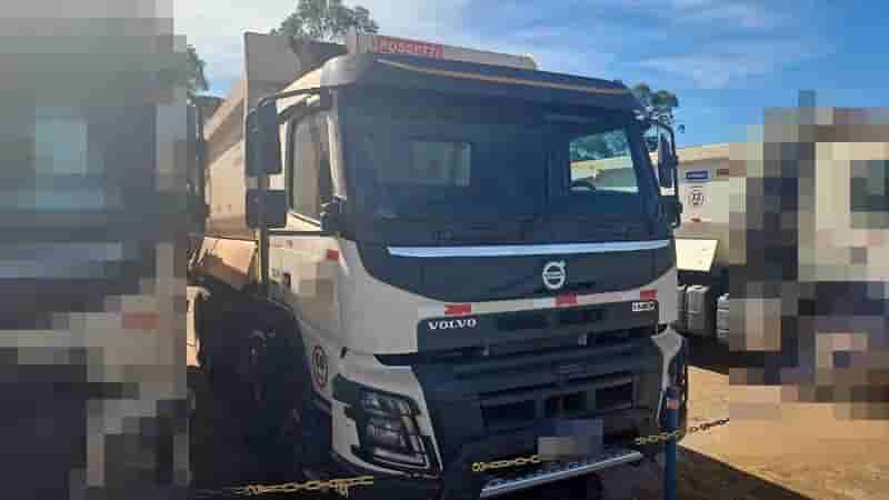 Plantadeira Volvo FM 500 2020