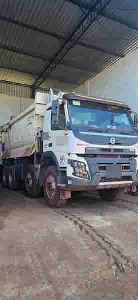 Plantadeira Volvo FM 500 2020