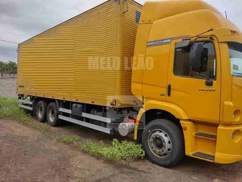 Plantadeira VW 24.280 CNC 2020
