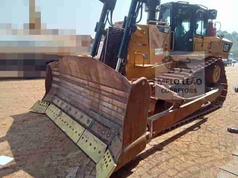 Trator de esteira Caterpillar D8T 2020