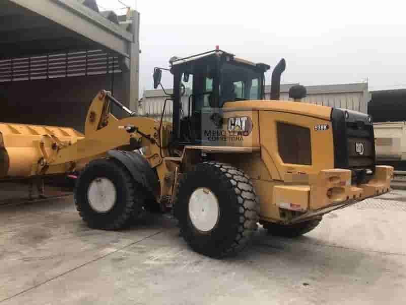 Pá Carregadeira Caterpillar 938 K 2020