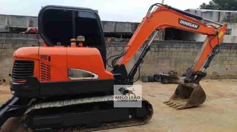 Escavadeira Doosan DX60 2019
