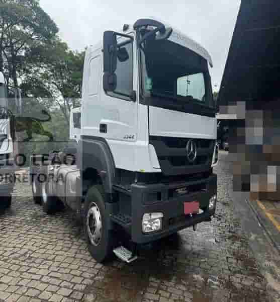 Caminhão MB axor 3344 2019