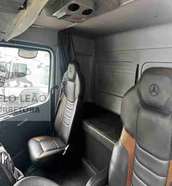 Caminhão MB axor 3344 2019