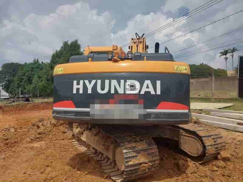 Escavadeira Hyundai 160 LC9 2014