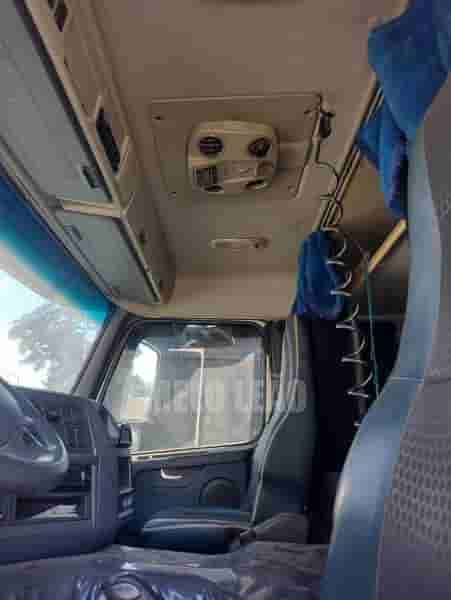 Plantadeira Volvo FM 370 6X2 2014