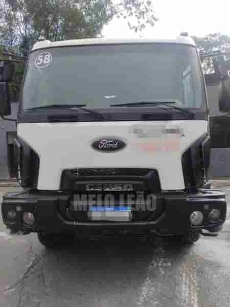 Plantadeira Ford / Siti Cargo 2629 / 8 m³ 2014