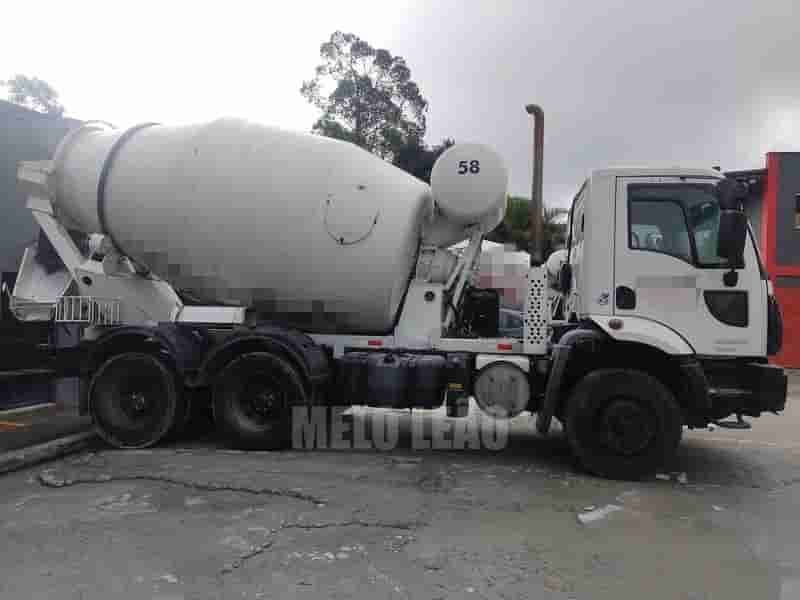 Plantadeira Ford / Siti Cargo 2629 / 8 m³ 2014