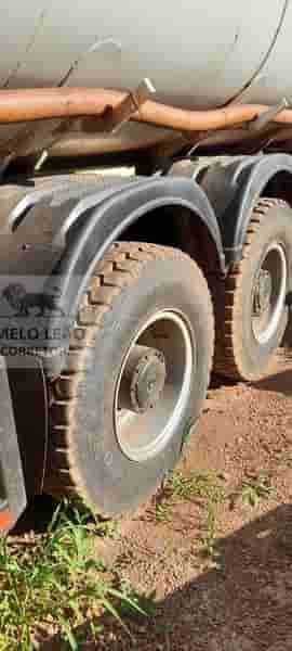 Plantadeira Mercedes Benz 3131 2014