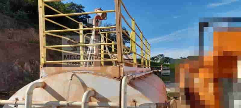 Plantadeira Mercedes Benz 3131 2014